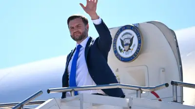 JD Vance Rally Crowd Chants ‘USA’ as Protester Removed in North Carolina