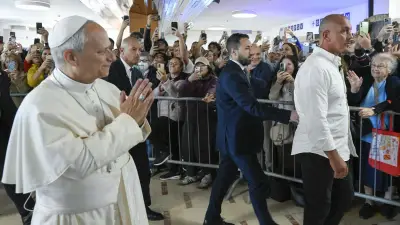 Pope Diagnosed With Lung Cancer Following Surgery, Vatican Says