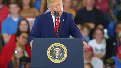 Trump's Press Pool Purge Expands as Politico Faces New Air Force One Ban