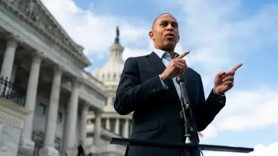 Jeffries: House Democrats ‘poised to take back the majority’