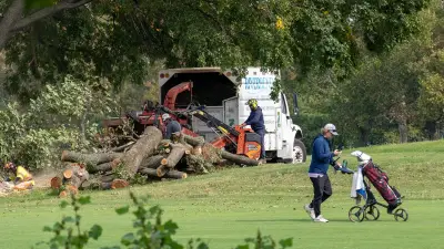 Trump Outlines Rapid Plan to Close and Overhaul D.C. Golf Course