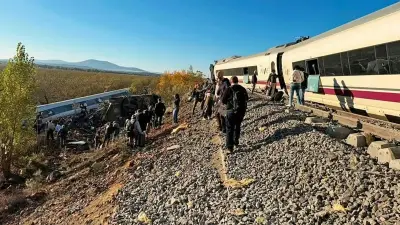‘Inexplicable’ High-Speed Train Crash Leaves Dozens Dead