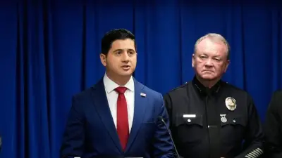 Top federal prosecutor in LA not legally serving, judge rules