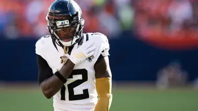 Travis Hunter's First NFL Interception Comes on a Massive Play vs Patriots