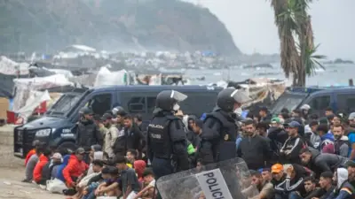 Spanish National Police Begin Operation to Clear Thousands of Illegal Migrants from Ceuta Beach Tent Camp