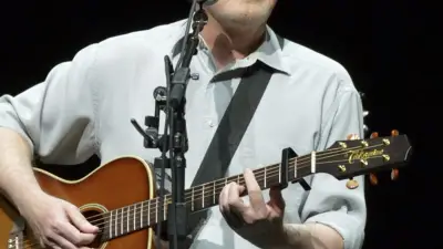 Eagles co-founder Don Henley donates to Talarico