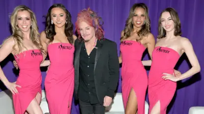 Carrot Top Thanks Well-Wishers for Support After Hospitalization