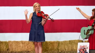 Poll-sweating GOPers pouring money into battleground states after grim outlook for both House, Senate
