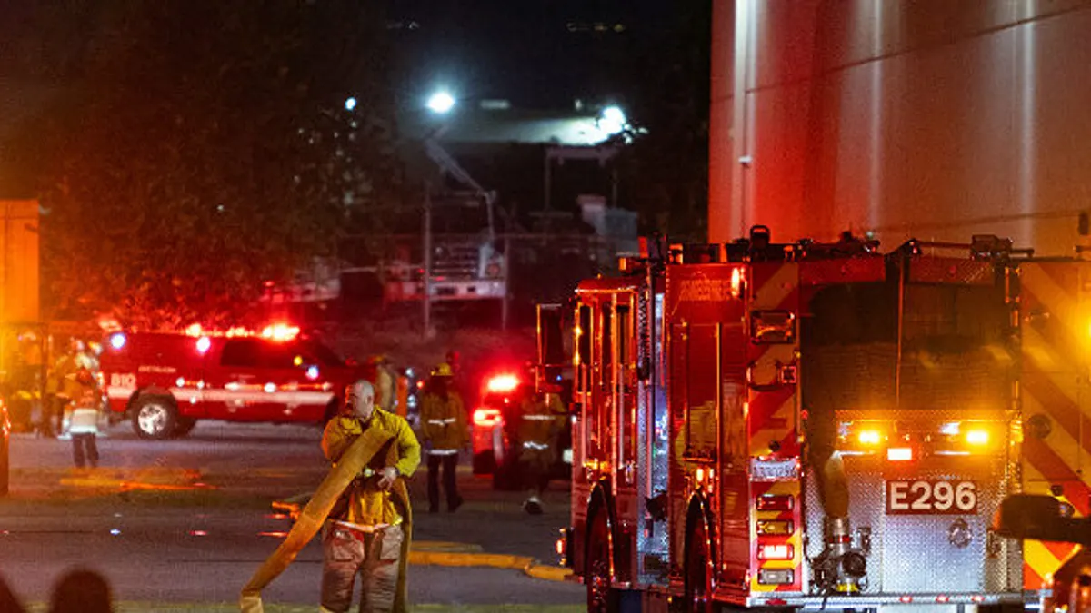 TV News Helicopter Crashes in Los Angeles While Filming Bus Crash
