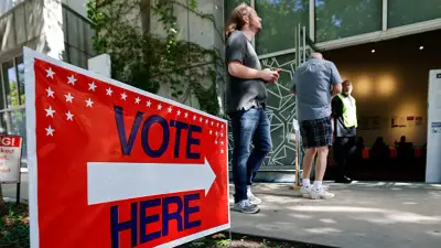 Poll: Jewish Voters Favor Republicans over Democrats by Nearly Two to One