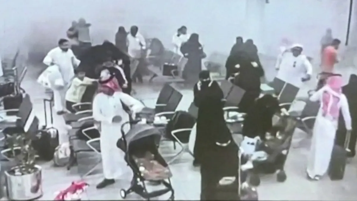 US orders diplomats to leave Saudi Arabia amid Houthi strikes